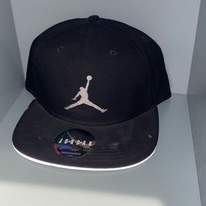 Jordan’s hat